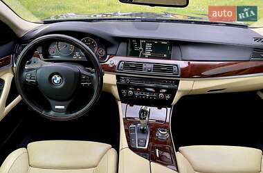 Седан BMW 5 Series 2011 в 