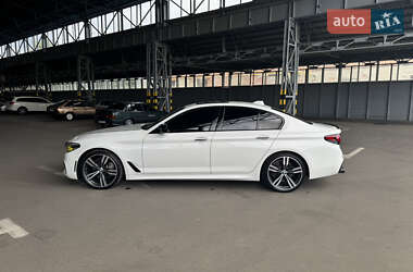 Седан BMW 5 Series 2017 в 
