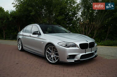 Седан BMW 5 Series 2012 в Чернівцях
