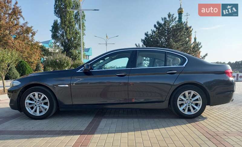 Седан BMW 5 Series 2013 в Измаиле фото 6 Седан BMW 5 Series 2013 в Измаиле