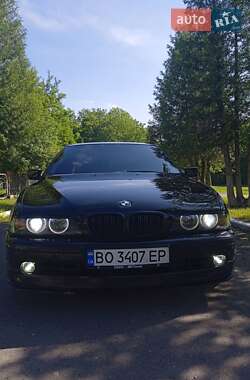 Седан BMW 5 Series 2000 в 