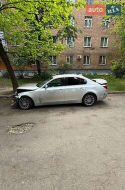 Седан BMW 5 Series 2004 в 