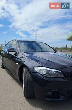 Седан BMW 5 Series 2013 в 