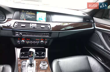 Седан BMW 5 Series 2013 в 