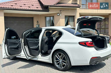 Седан BMW 5 Series 2020 в 