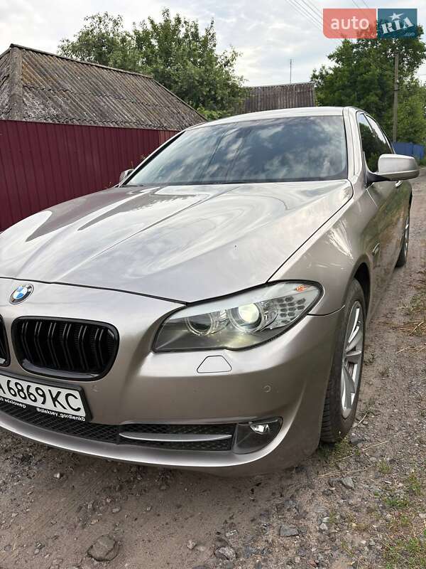 Седан BMW 5 Series 2011 в Миргороде фото 14 Седан BMW 5 Series 2011 в Миргороде
