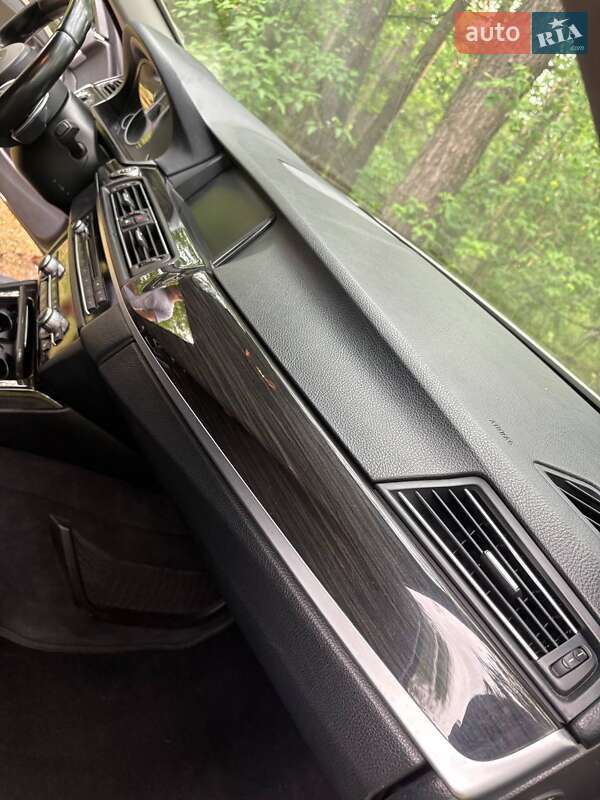 Седан BMW 5 Series 2011 в Миргороде фото 19 Седан BMW 5 Series 2011 в Миргороде