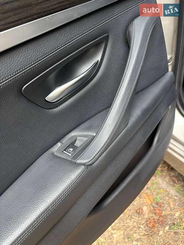 Седан BMW 5 Series 2011 в Миргороде фото 24 Седан BMW 5 Series 2011 в Миргороде