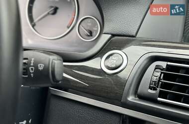 Седан BMW 5 Series 2011 в 