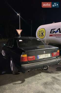 Седан BMW 5 Series 1994 в Ходореві