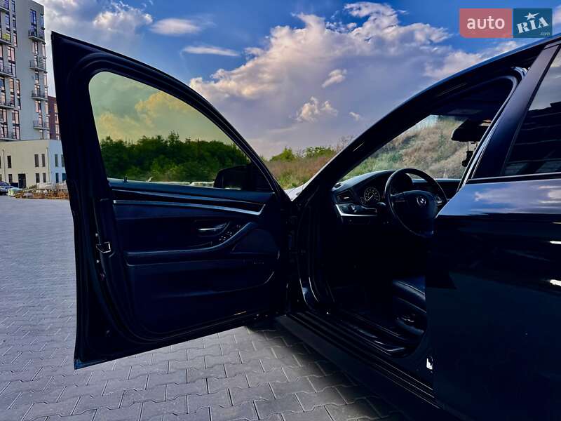 Седан BMW 5 Series 2013 в Одессе