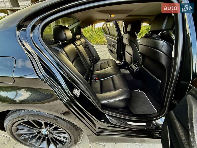 Седан BMW 5 Series 2013 в Одессе