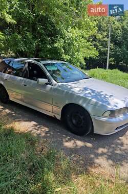 Универсал BMW 5 Series 2002 в 
