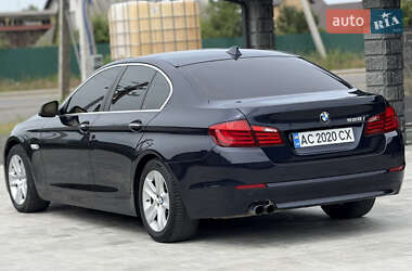 Седан BMW 5 Series 2012 в 