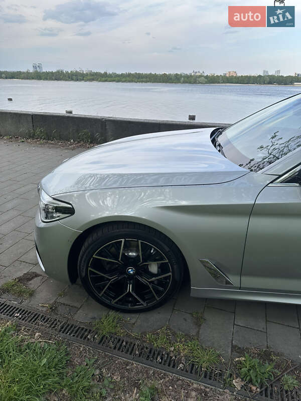 Седан BMW 5 Series 2017 в Киеве