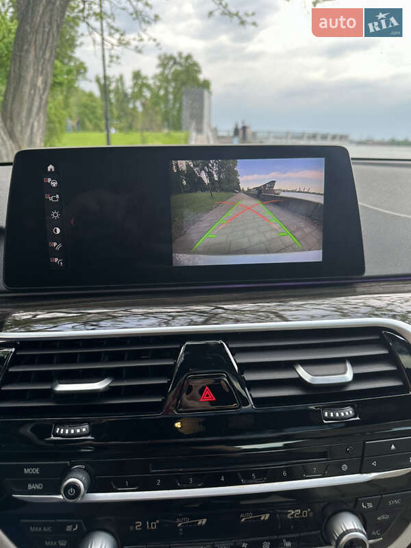 Седан BMW 5 Series 2017 в Киеве