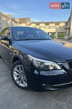 Седан BMW 5 Series 2008 в 