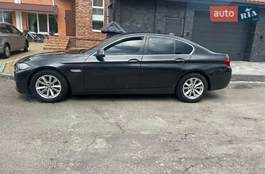 Седан BMW 5 Series 2015 в 