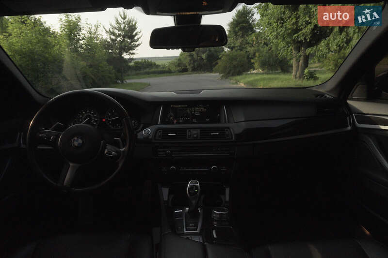 Седан BMW 5 Series 2016 в Ременеві