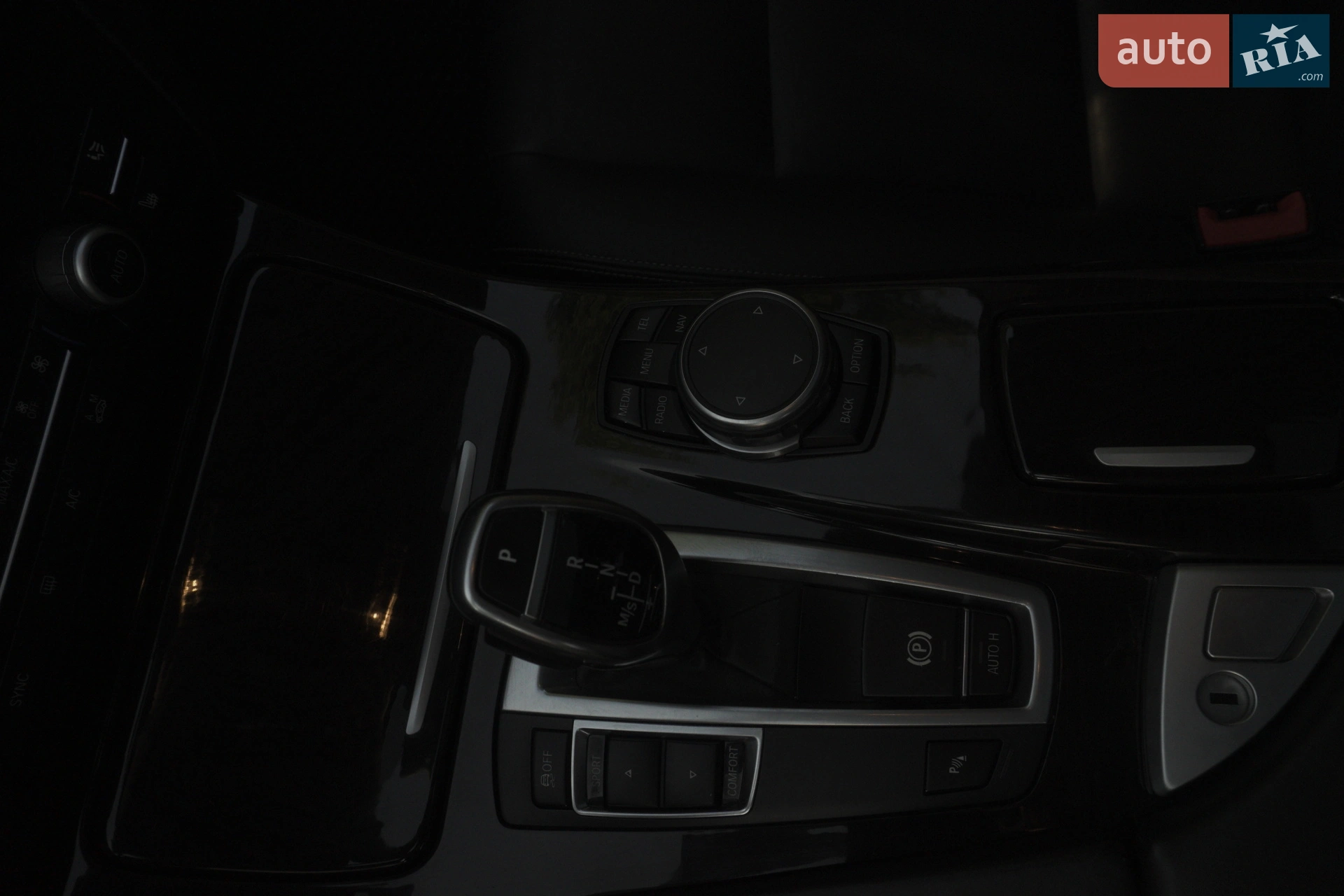 2016 BMW 5er - мініатюра 29