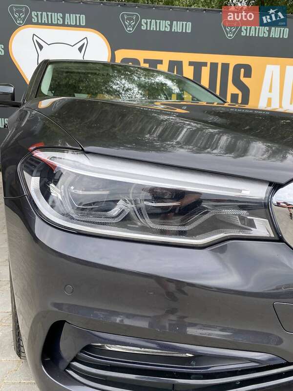 Седан BMW 5 Series 2017 в Хмельницком