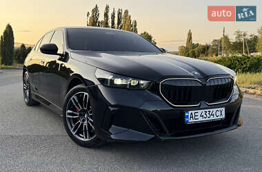 Седан BMW 5 Series 2024 в Днепре