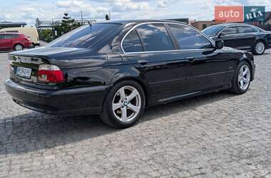 Седан BMW 5 Series 2001 в 