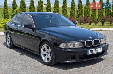 Седан BMW 5 Series 2001 в 