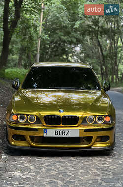 Седан BMW 5 Series 1998 в Киеве
