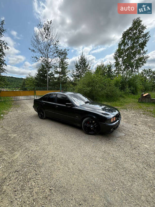 BMW 5 Series 2001