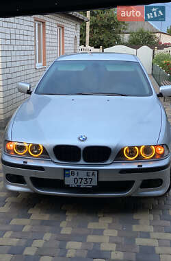 Седан BMW 5 Series 2002 в 