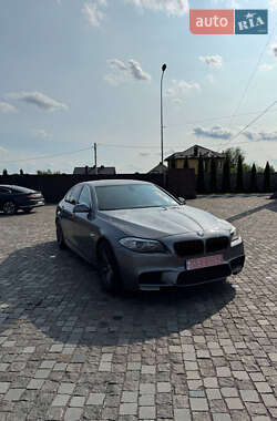 Седан BMW 5 Series 2010 в 