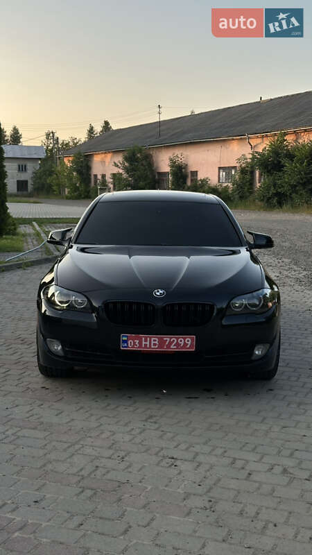 BMW 5 Series 2011