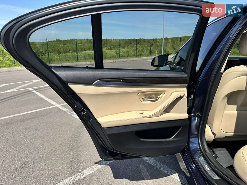 Седан BMW 5 Series 2015 в Ровно фото 43 Седан BMW 5 Series 2015 в Ровно