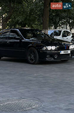 Седан BMW 5 Series 2002 в 