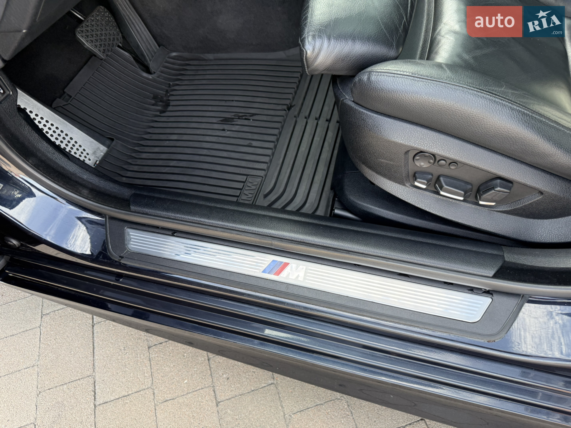 2011 BMW 5er - мініатюра 32