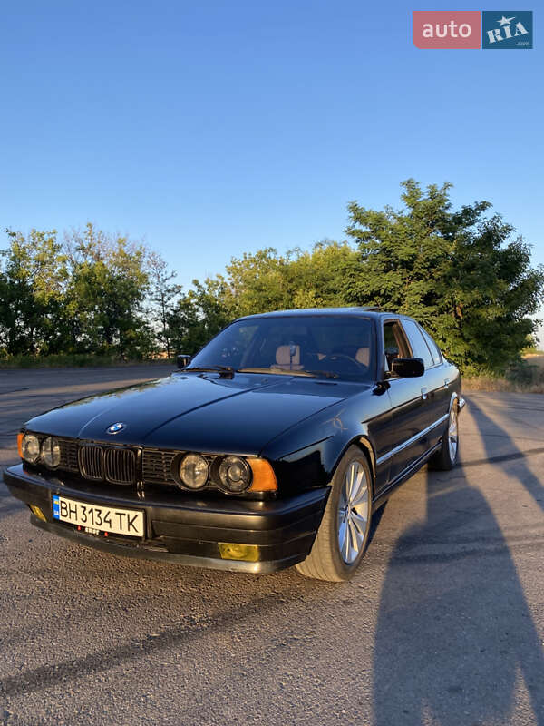 Седан BMW 5 Series 1993 в Овідіополі фото 2 Седан BMW 5 Series 1993 в Овідіополі