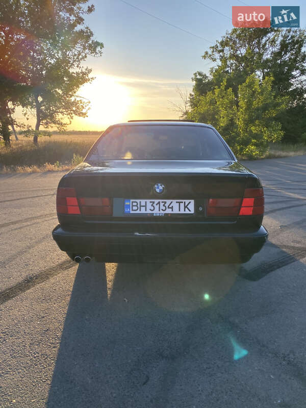 Седан BMW 5 Series 1993 в Овідіополі фото 4 Седан BMW 5 Series 1993 в Овідіополі