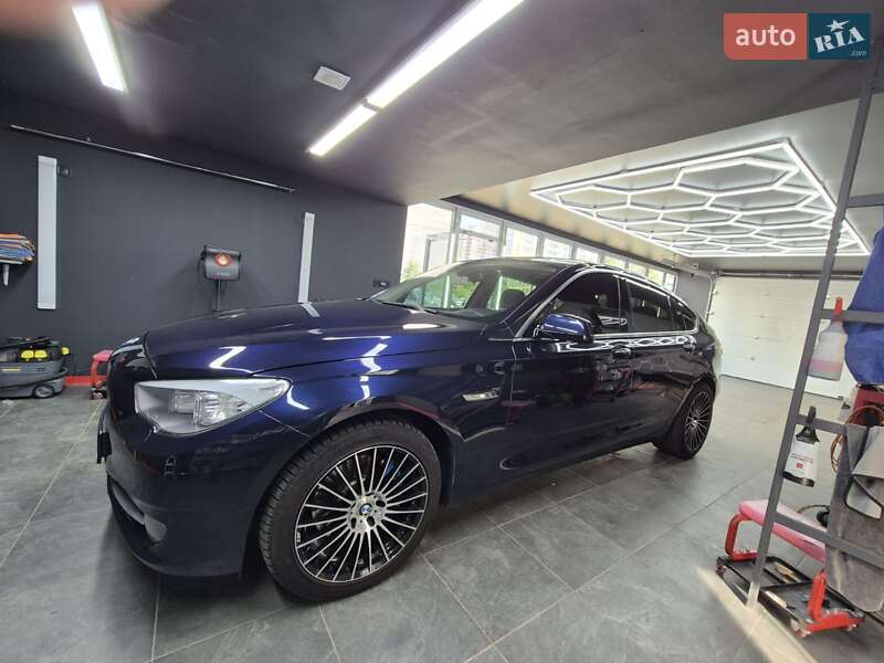 BMW 5 Series 2010