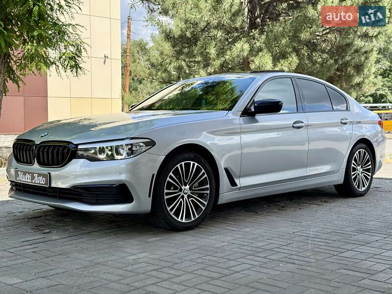 Седан BMW 5 Series 2019 в Днепре