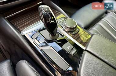 Седан BMW 5 Series 2019 в 