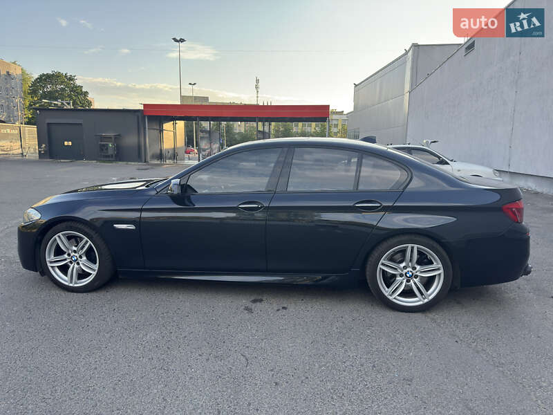 Седан BMW 5 Series 2013 в Львові