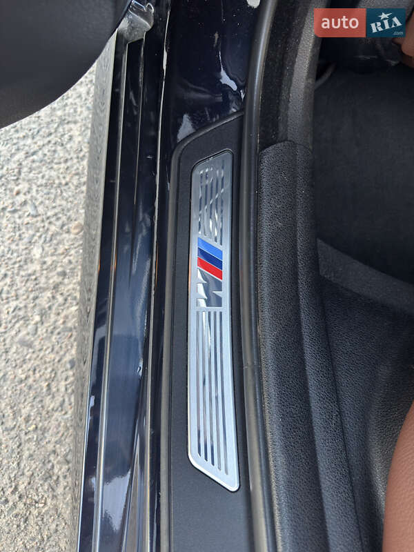 Седан BMW 5 Series 2013 в Львові