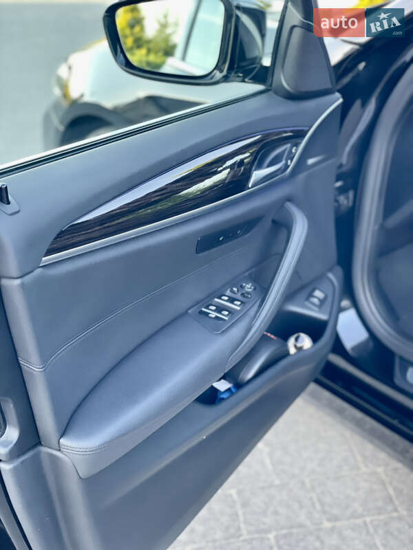 Седан BMW 5 Series 2018 в Львові