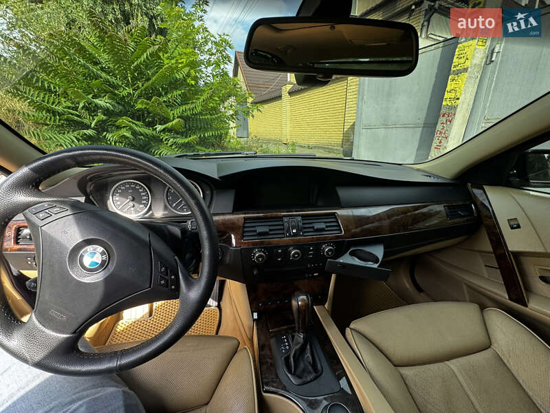 Седан BMW 5 Series 2006 в Запоріжжі