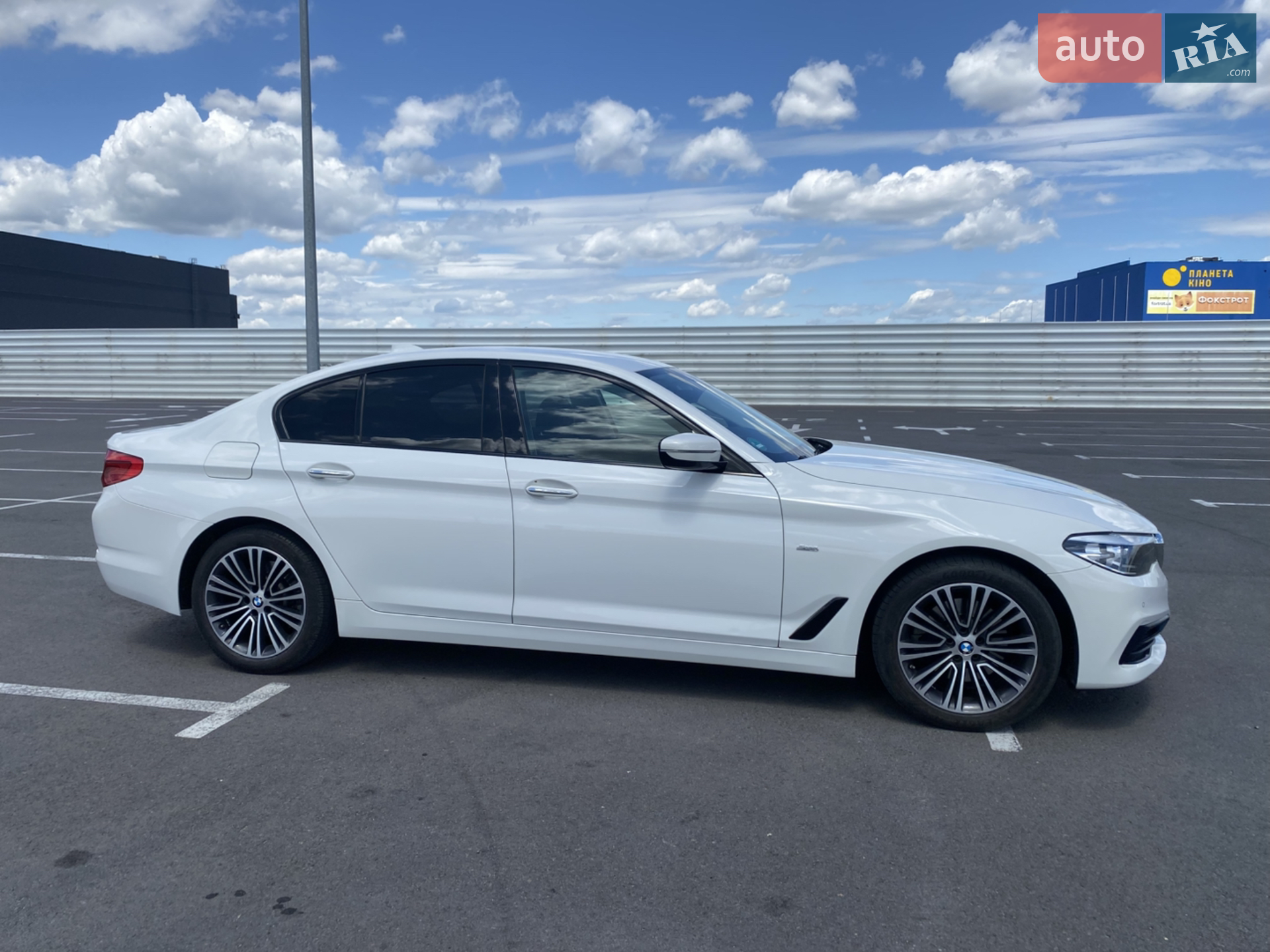 2017 BMW 5er - мініатюра 4