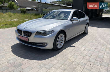 Седан BMW 5 Series 2010 в Львове