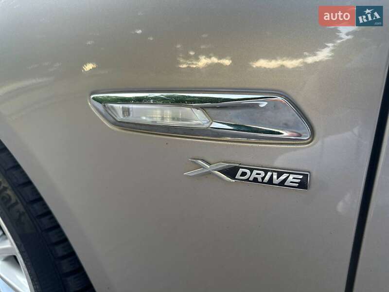 Седан BMW 5 Series 2012 в Золотоноше