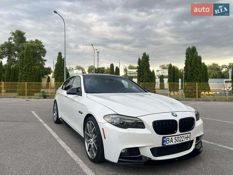 Седан BMW 5 Series 2013 в Олександрії