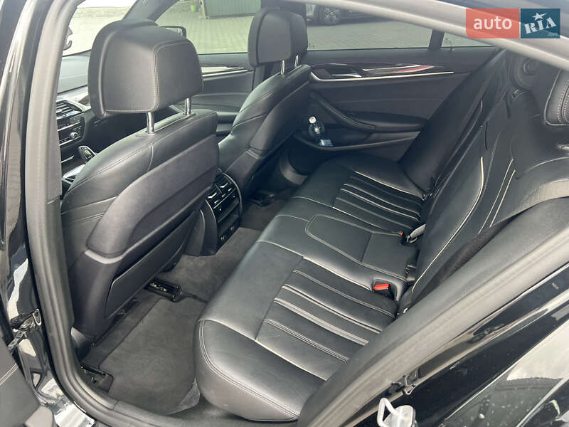 Седан BMW 5 Series 2018 в Виннице